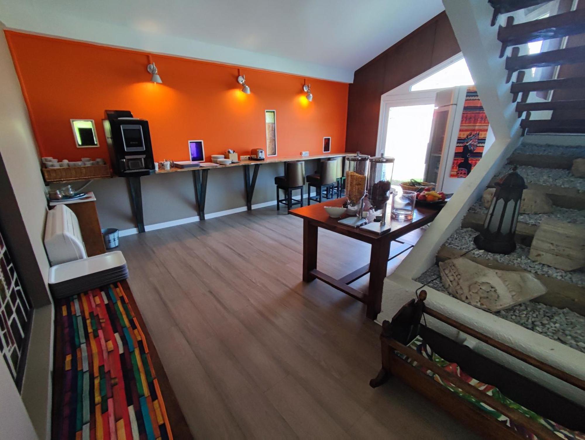 Moodz Hotel Vienne Pont-Eveque エクステリア 写真