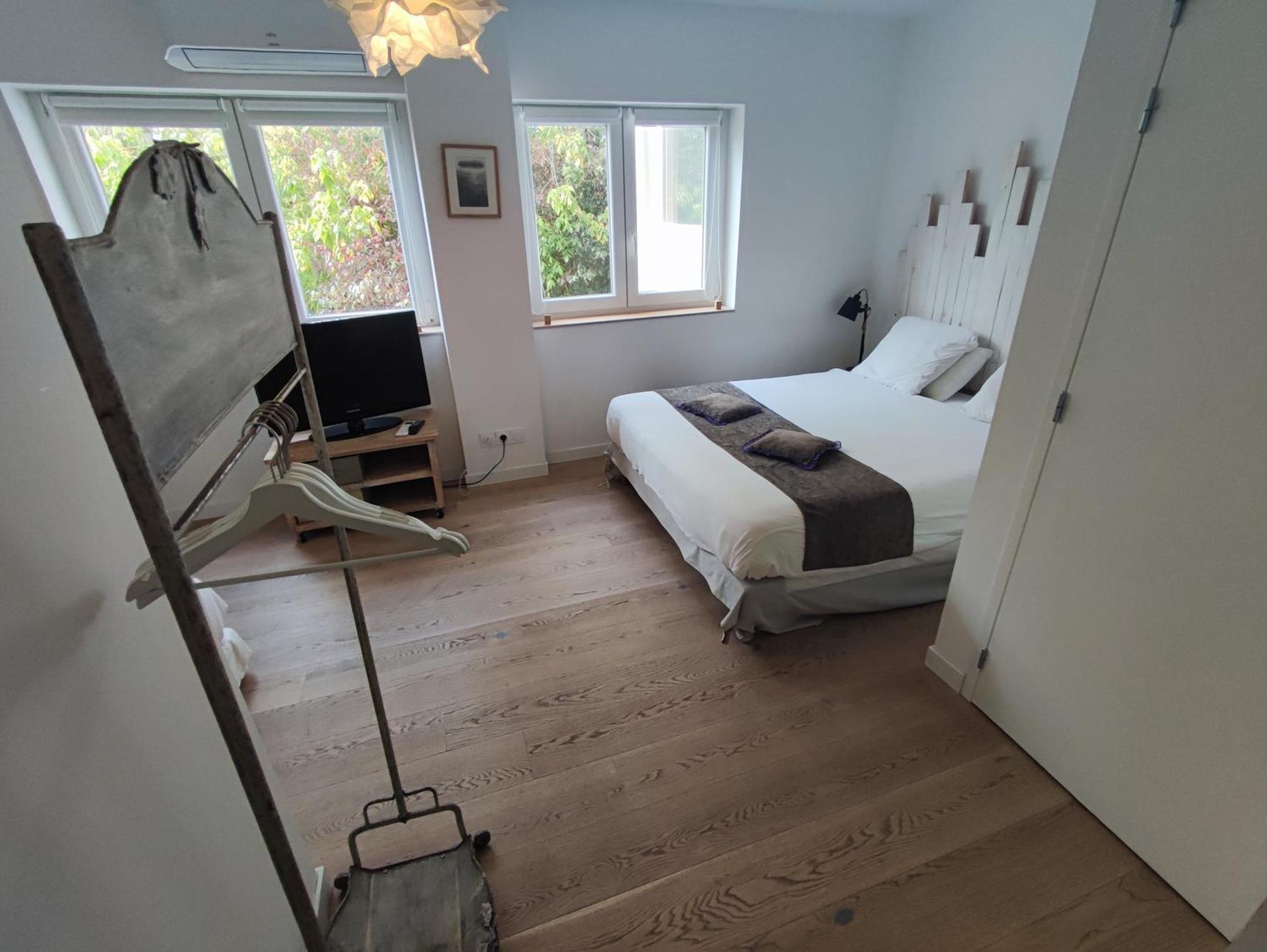 Moodz Hotel Vienne Pont-Eveque エクステリア 写真