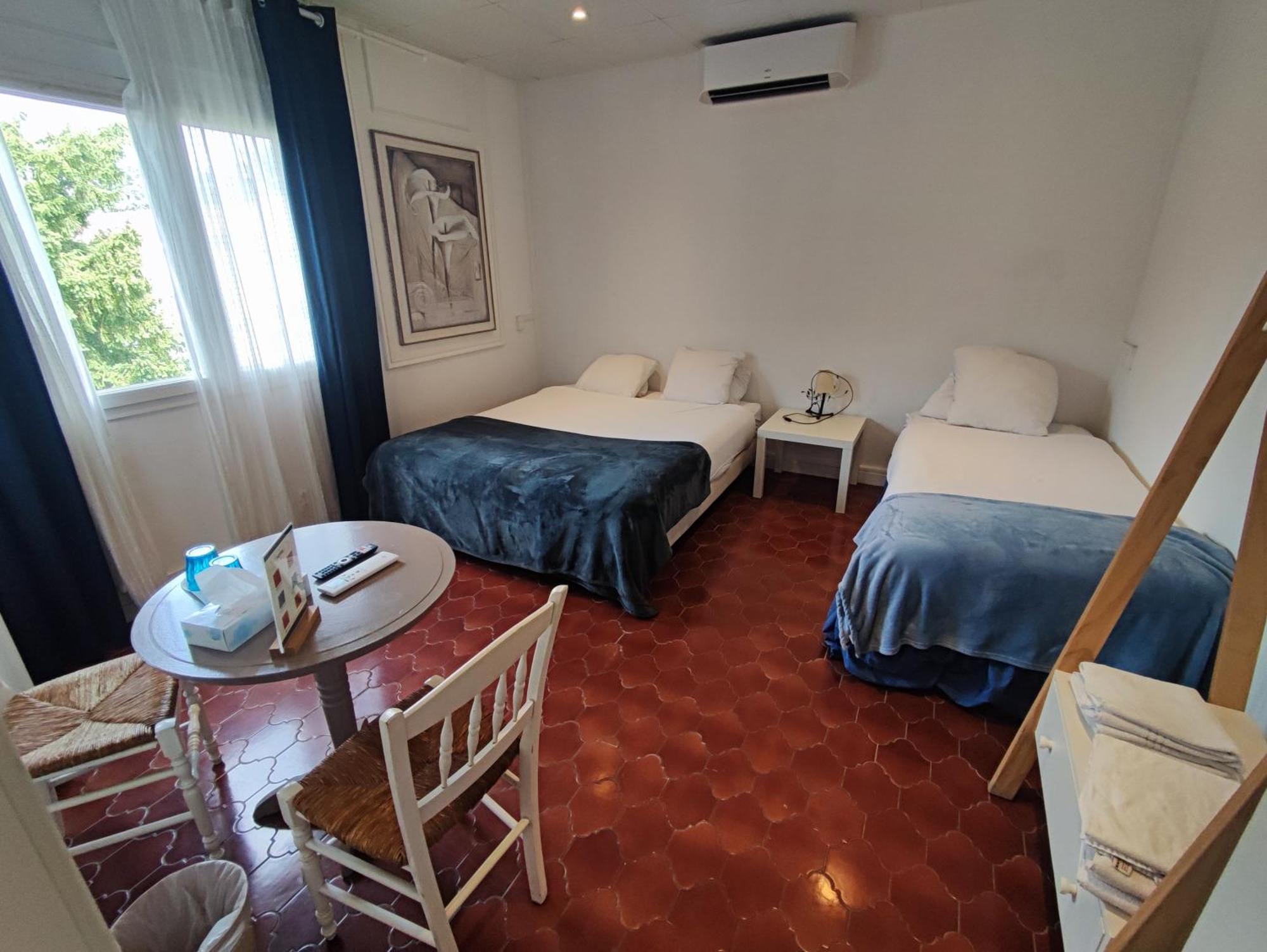Moodz Hotel Vienne Pont-Eveque エクステリア 写真