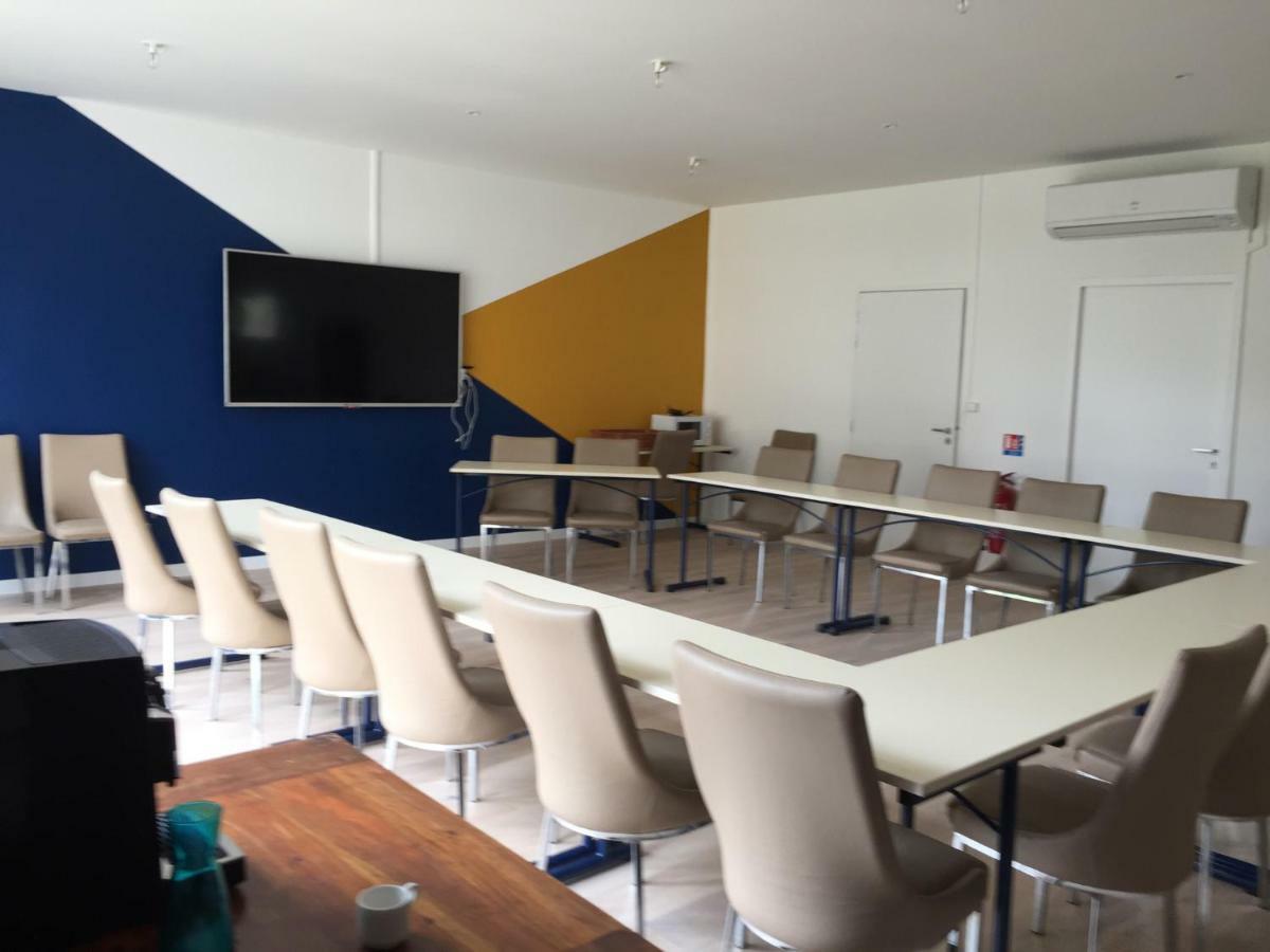 Moodz Hotel Vienne Pont-Eveque エクステリア 写真