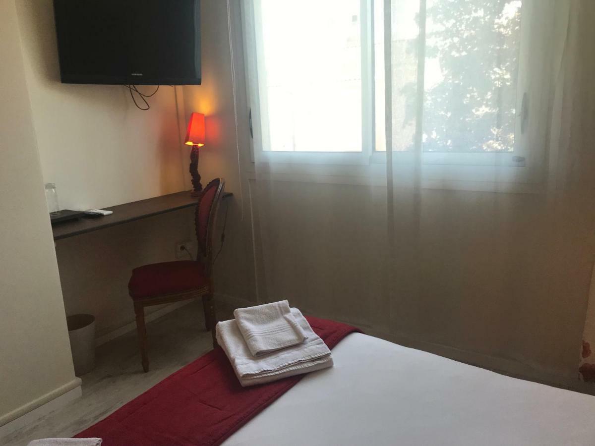 Moodz Hotel Vienne Pont-Eveque エクステリア 写真