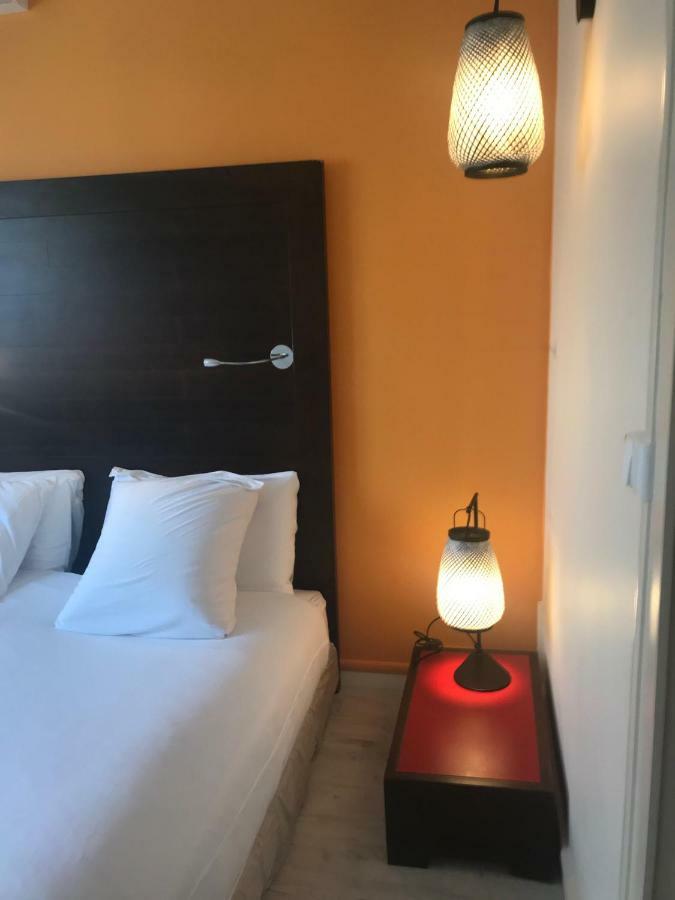 Moodz Hotel Vienne Pont-Eveque エクステリア 写真