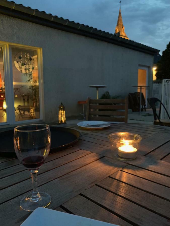 Moodz Hotel Vienne Pont-Eveque エクステリア 写真